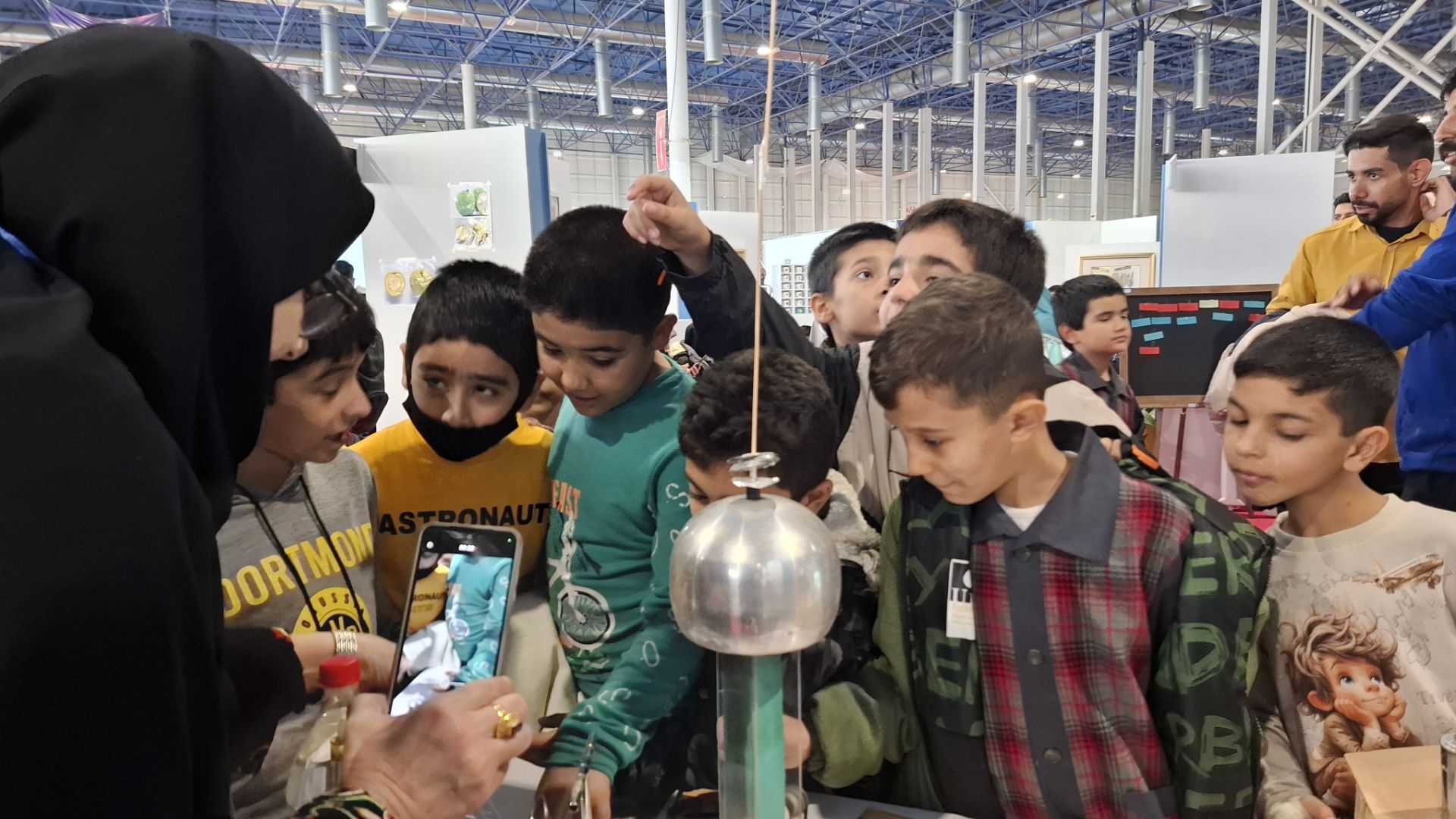 دانش آموزان مدارس ناحیه 7 - تصویر 2